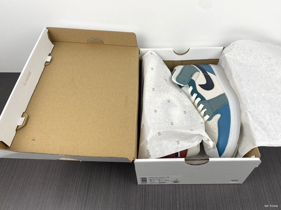 (W) Mid Jordan 1 Machines DM9601-200 - Anti-Gravity 0412